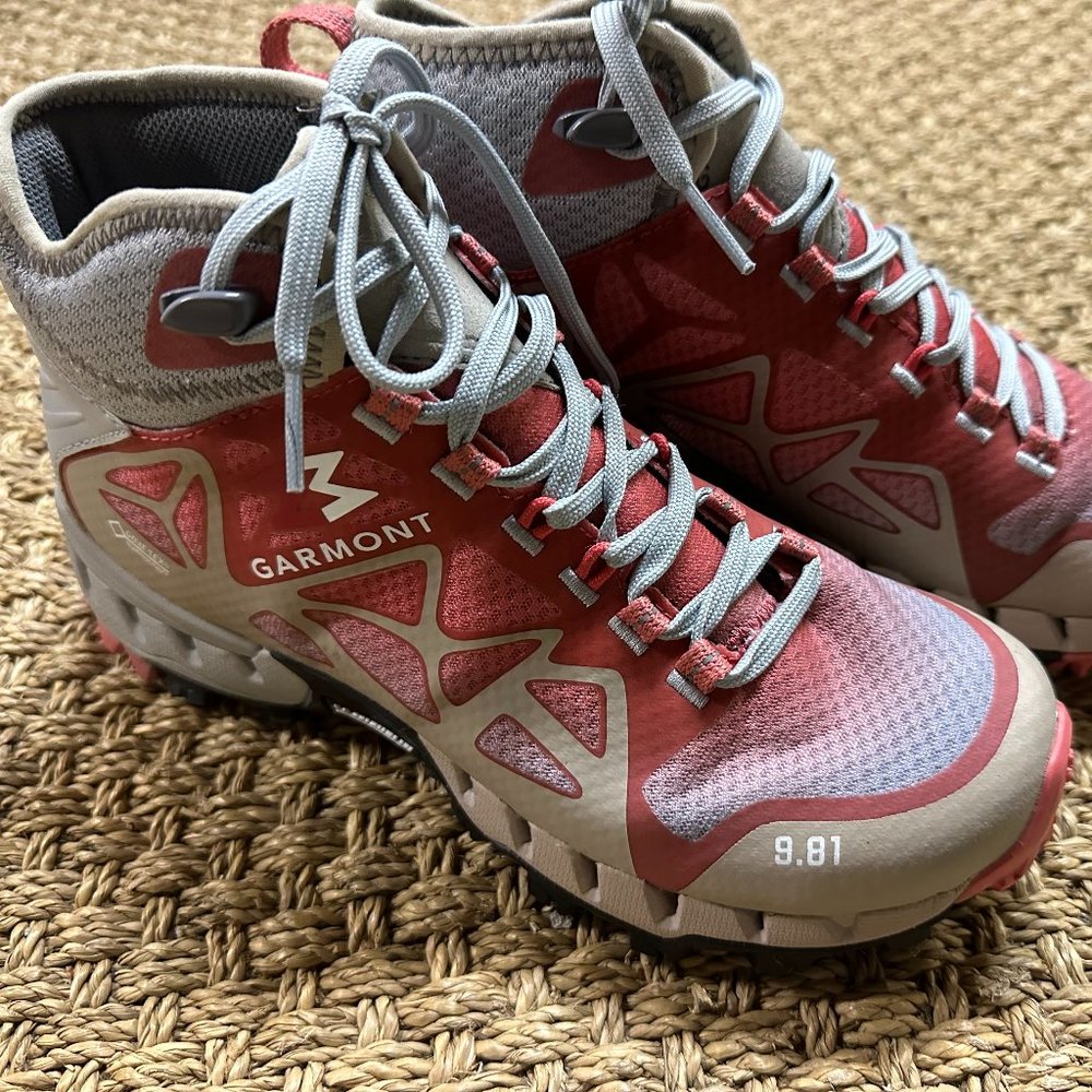 GARMONT 9.81 AIR SURROUND MID GTX TRAIL/HIKING SHOES NWT